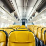 Jak wygląda samolot Ryanair w środku? Przewodnik dla pasażerów